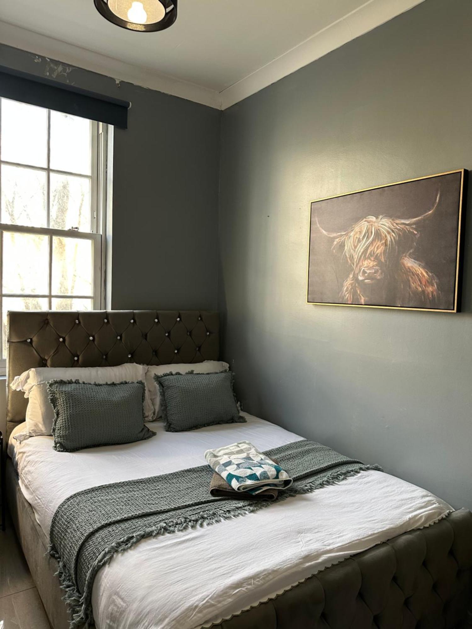 "Bright & Spacious" 3 Bedroom Flat By Kings Cross, St Pancras Station!!!!64 런던 외부 사진
