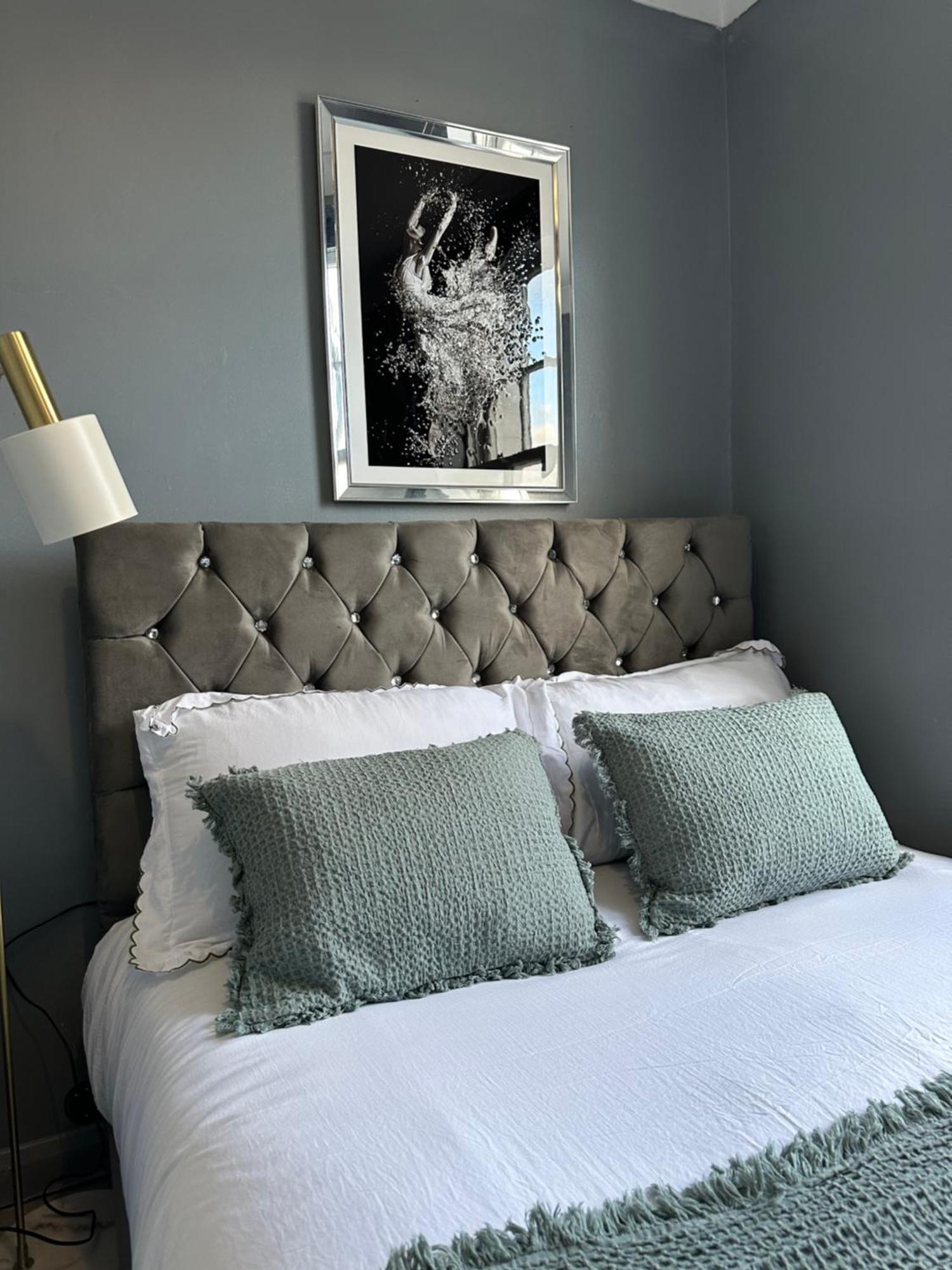"Bright & Spacious" 3 Bedroom Flat By Kings Cross, St Pancras Station!!!!64 런던 외부 사진